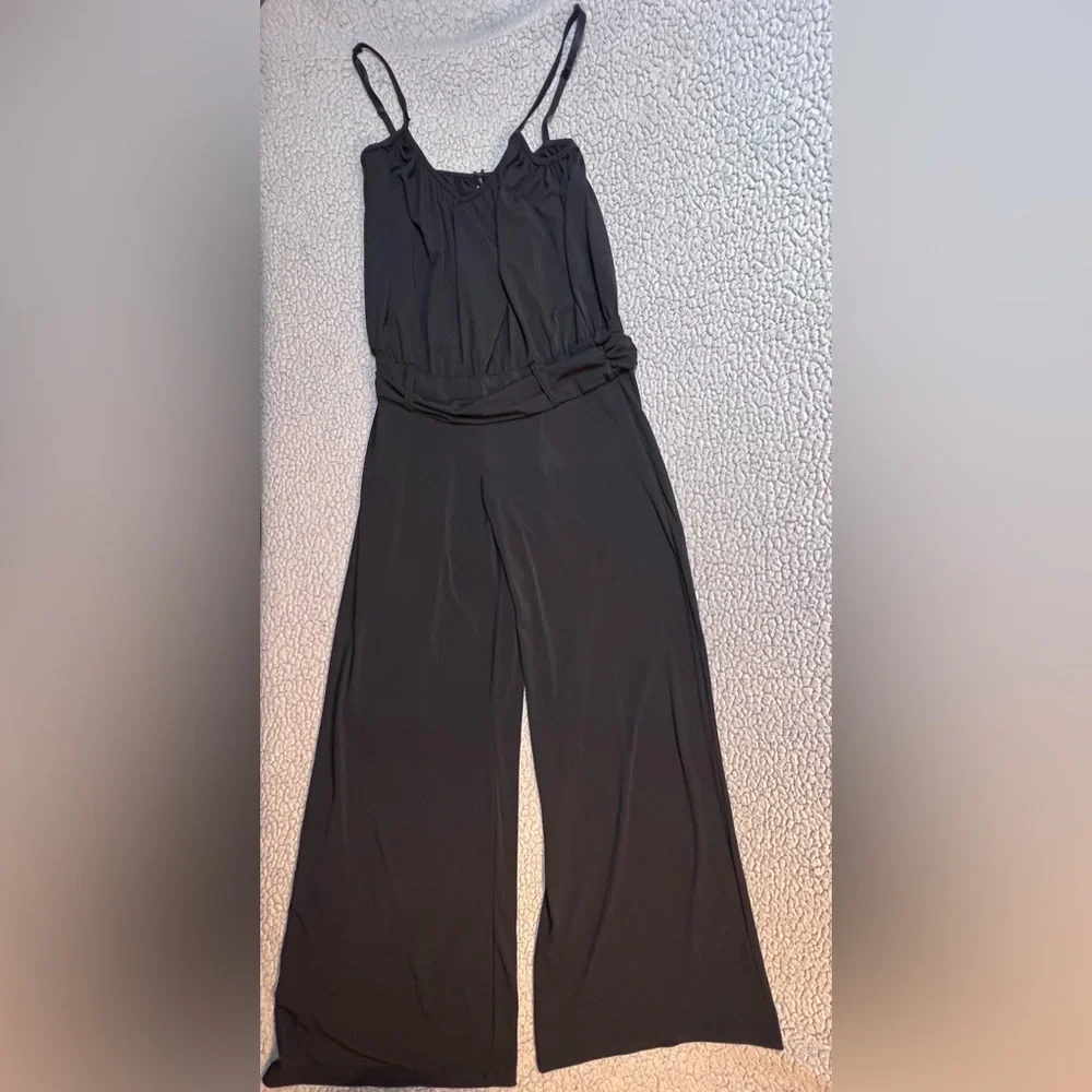 Lapis One Piece Pants Romper Womens Size Medium Black T Strap Sleeve Wide Leg - Picture 10 of 10